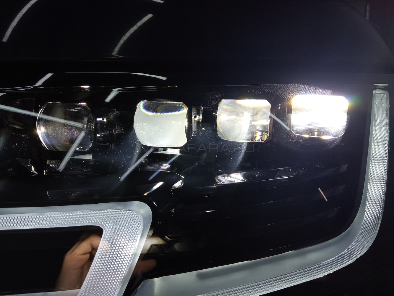 Передние фары Land Rover Range Rover 2014-2017 V1 type [Комплект Л+П; ходовые огни; FULL LED]