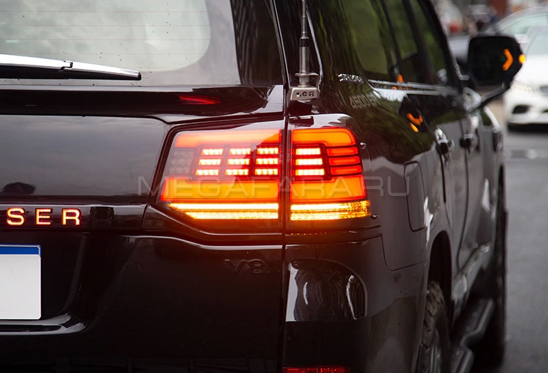 Задние фонари Тойота Ленд Крузер 200 2015-2020 V9 type [Комплект Л+П; светодиодные; динамичный поворотник]